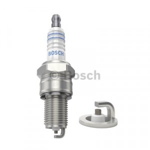 Свеча зажигания Bosch Silver W 7 DSR