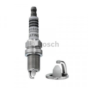 Свеча зажигания Bosch Platinum Plus FR 8 LPX