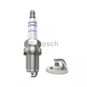 Свеча зажигания Bosch Standard Super FR 7 DE 2