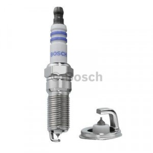 Свеча зажигания Bosch Platinum Iridium HR 7 NI 332 W