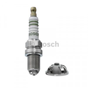 Свеча зажигания Bosch Super Plus FGR 6 KQE