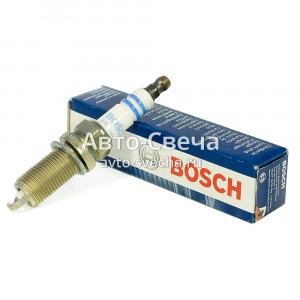 Свеча зажигания Bosch Platinum Iridium FR 7 SI 30